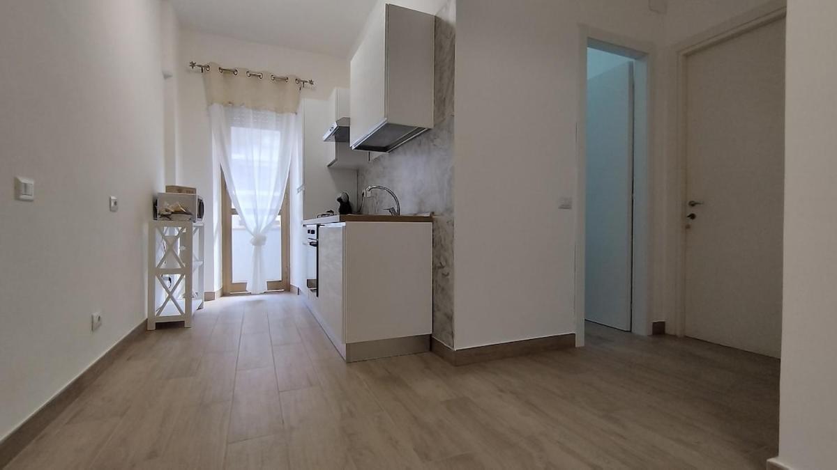 Apartment 102 Dreamhouse Metropolitana B Libia *